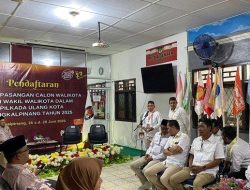 4 Pasangan Calon  dan Wawalkot Daftar ke KPU Pangkalpinang untuk Pilkada Ulang 2025